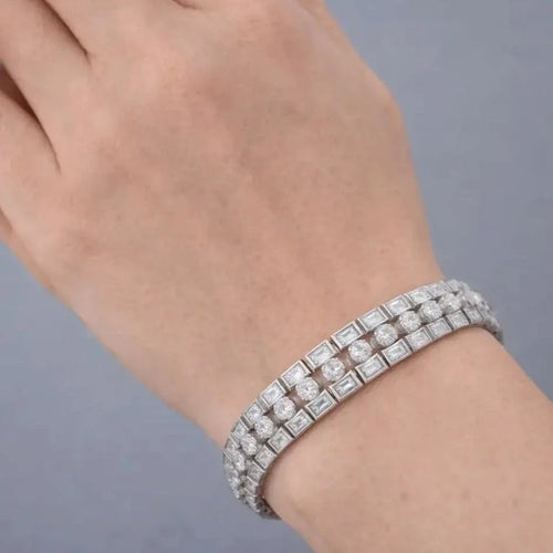 f96d18d8-9c1f-4b2b-8136-5890c9056700