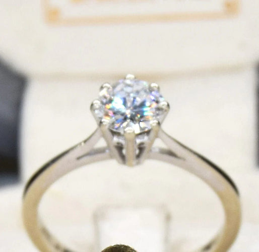 Bague 53 Bague solitaire en or blanc et diamant 58 Facettes AN180 '(5179)
