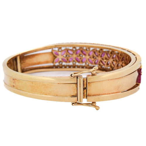 Bracelet Bracelet vintage en or jaune 18 ct, rubis et diamants 58 Facettes BR26 '(05259)