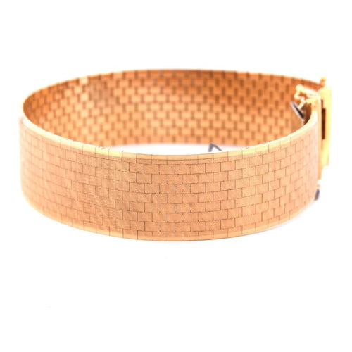 a0384174-90f0-4604-9e81-71ed404df600