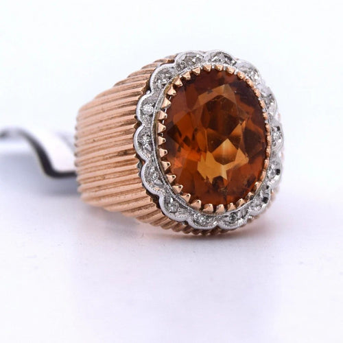 Bague 48 Bague en or jaune 18 carats avec citrine et diamants 58 Facettes AN332