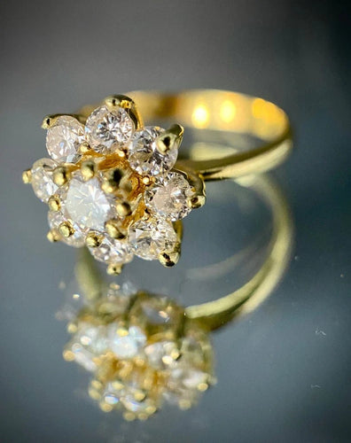 Bague 54.5 Bague marguerite en or jaune 18 carats et diamants 58 Facettes