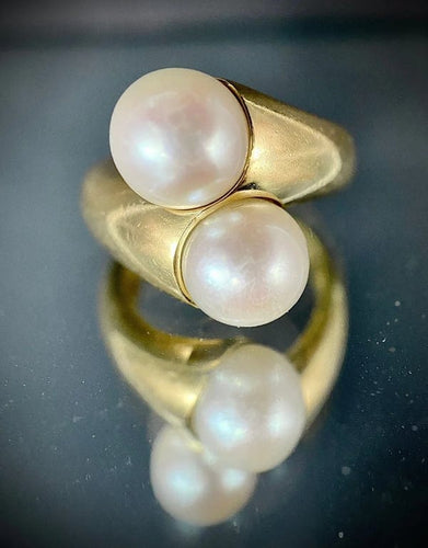 Bague 53 Bague « Toi et Moi » en or jaune 18 carats et deux perles 58 Facettes