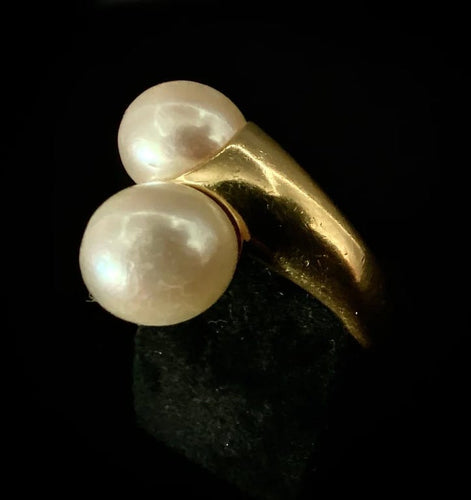 Bague 53 Bague « Toi et Moi » en or jaune 18 carats et deux perles 58 Facettes