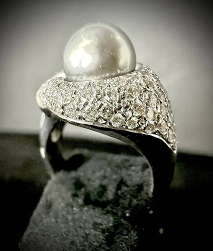 Bague 53.5 Bague en or blanc 18 carats avec perle grise et diamants 58 Facettes