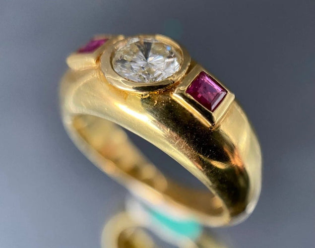 Bague 54 Bague en or jaune 18 carats avec diamant 0,85 ct et rubis 58 Facettes