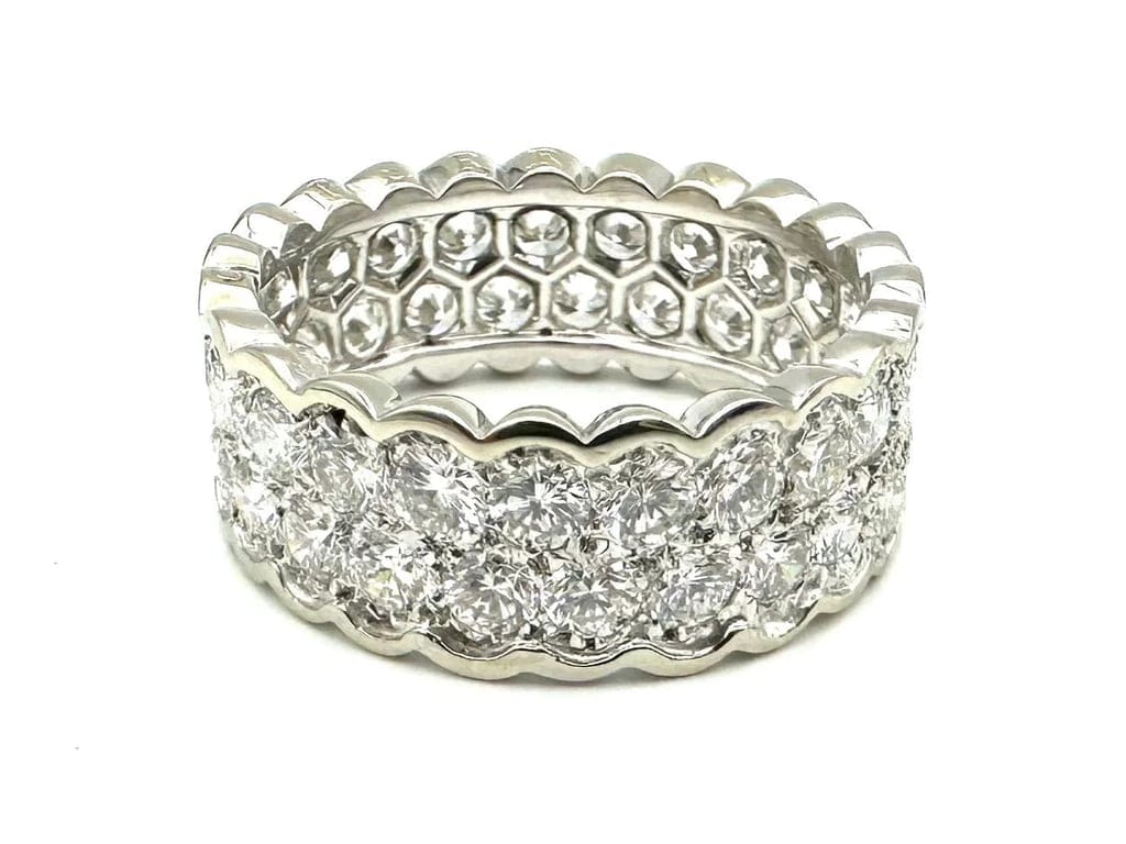OJ PERRIN. White gold ring, platinum and 3.20ct diamonds - 58 Facettes