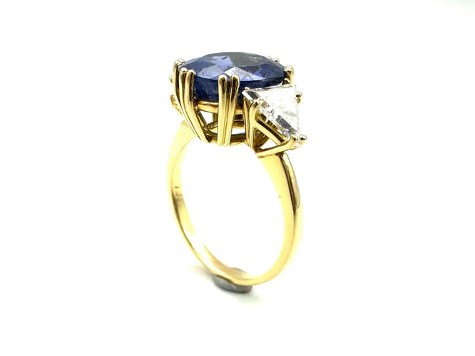 21f63b2f-3525-464a-2529-a9a202281400