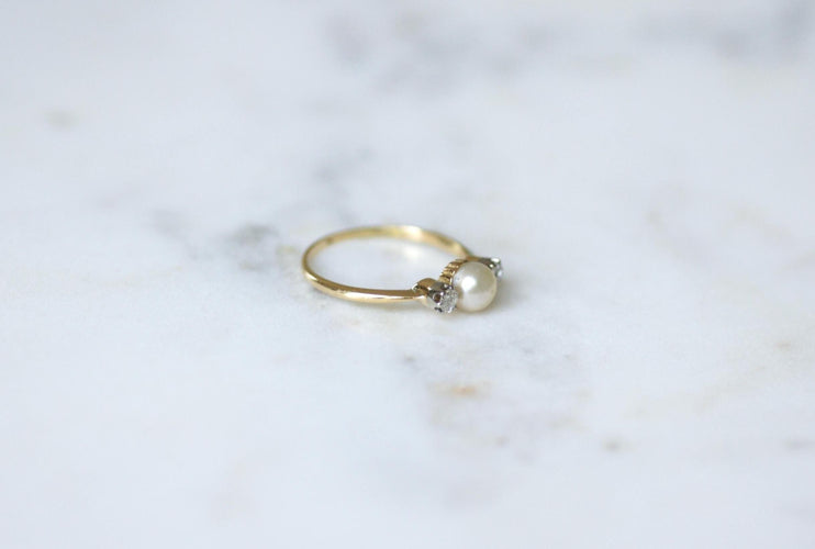 Bague 59 Bague ancienne perle fine et diamants sur or et platine 58 Facettes