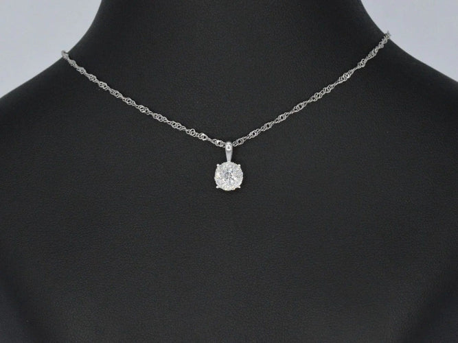 Pendentif Pendentif en or blanc 14 carats avec diamants 58 Facettes 2074