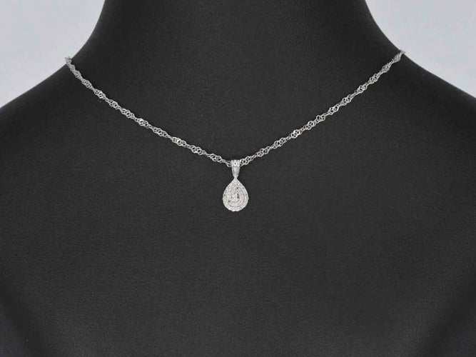 Pendentif Pendentif goutte en or blanc et diamants 58 Facettes 2077