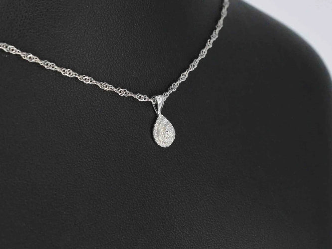 Pendentif Pendentif goutte en or blanc et diamants 58 Facettes 2077