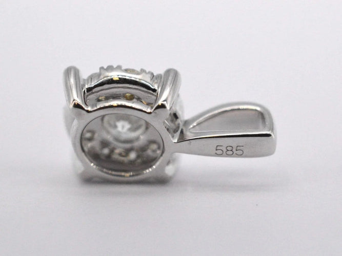 Pendentif Pendentif en or blanc 14 carats avec diamant 58 Facettes 2156