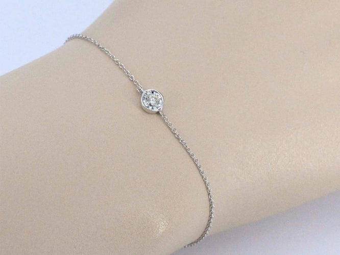 Bracelet Bracelet en or blanc 14 carats avec diamant 0,10 ct 58 Facettes 2235