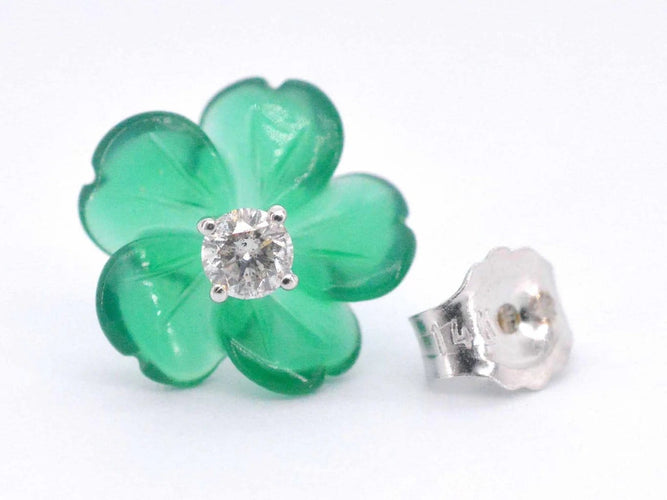 Boucles d'oreilles Boucles d’oreilles en or blanc 14 carats avec diamants 0,18 ct 58 Facettes 2258