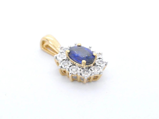 Pendentif Pendentif entourage en or jaune avec diamants et saphir 58 Facettes 2300