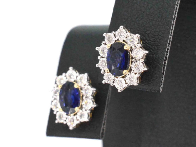 Boucles d'oreilles Boucles d’oreilles en or 14 carats avec diamants et saphirs 58 Facettes 2298