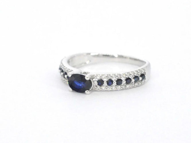 Bague 54 Bague en or blanc 14 carats avec diamants et saphirs 58 Facettes 2320