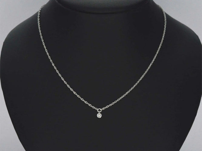 Collier Collier en or blanc 14 carats avec diamant 0,05 ct 58 Facettes 2352