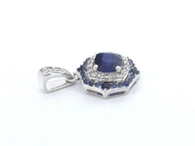 Pendentif Pendentif en or blanc 14 carats avec diamants et saphir 58 Facettes 2351