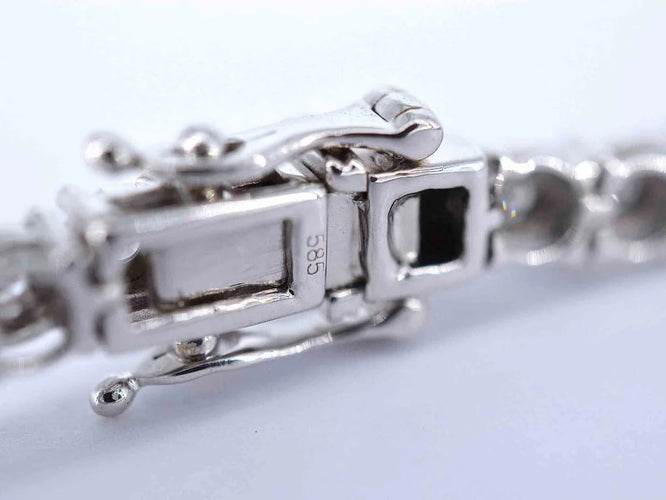 ff6a0442-ac63-419b-525e-2db065028800