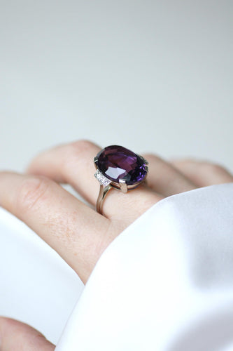 Bague 62 Art Déco - Bague améthyste ovale et diamants en or blanc et platine 58 Facettes