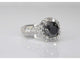 Bague 54 Bague entourage en or blanc 18 carats avec diamants et diamant noir 58 Facettes 2049