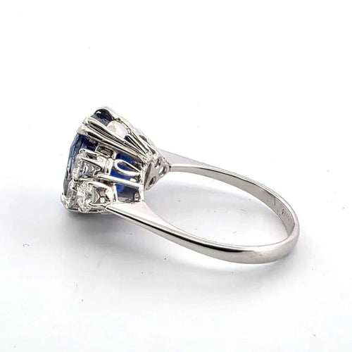 Bague 56 Bague en or blanc 18 carats avec saphir birman et diamants 58 Facettes