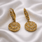 Boucles d'oreilles Style Art déco - Boucles d’oreilles pendantes en or jaune et saphirs incolores 58 Facettes 50180