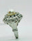 Bague 54 Bague motif floral en or blanc avec perle et diamants 58 Facettes 50277