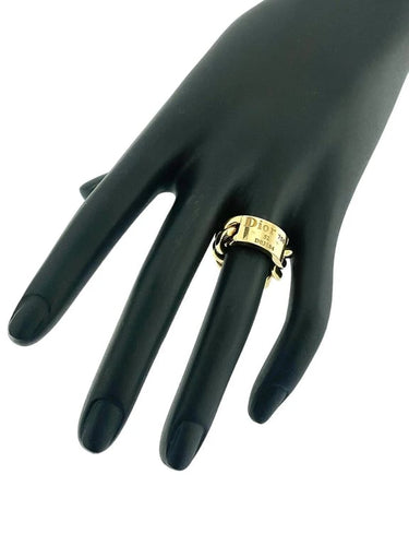 23869db6-b21c-4cc7-9596-01780d483400