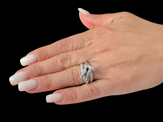 Bague 55 Vendome Ligne Vendôme - Bague en or blanc 18 carats et diamants 58 Facettes