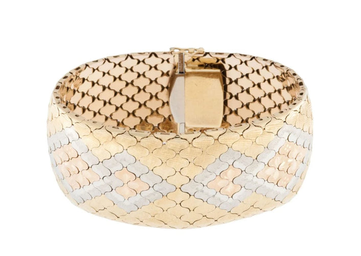 370cc565-17f7-44dc-6076-84a6197c0400