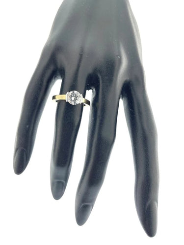 cfb28e9d-0b4c-4684-c921-ddb705f9f300