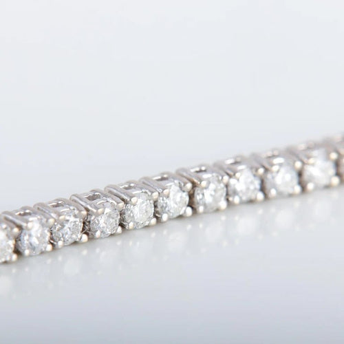 Bracelet Bracelet rivière en or blanc 750 et diamants env. 4 ct 58 Facettes 220406