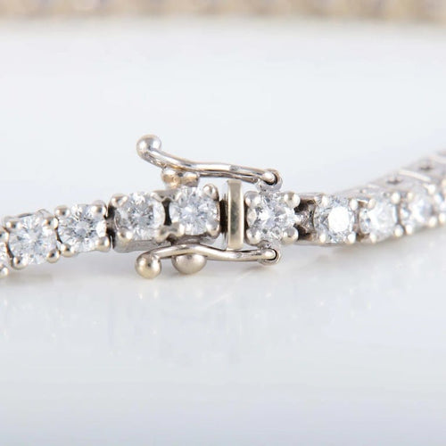 Bracelet Bracelet rivière en or blanc 750 et diamants env. 4 ct 58 Facettes 220406