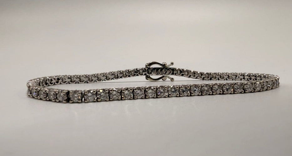 Bracelet Bracelet rivière 64 diamants en or blanc 18K, env. 3 carats 58 Facettes 250237