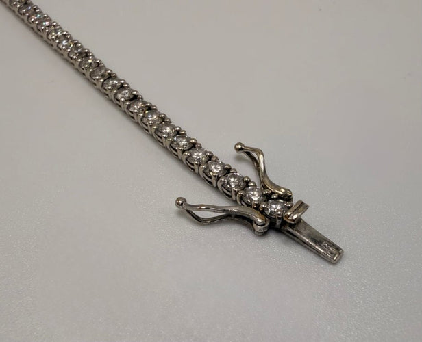 Bracelet Bracelet rivière 64 diamants en or blanc 18K, env. 3 carats 58 Facettes 250237