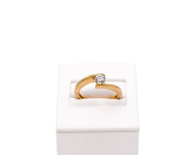 Bague 51 Alliance demi-lune croisée en or jaune 18 carats avec diamant 58 Facettes 240019