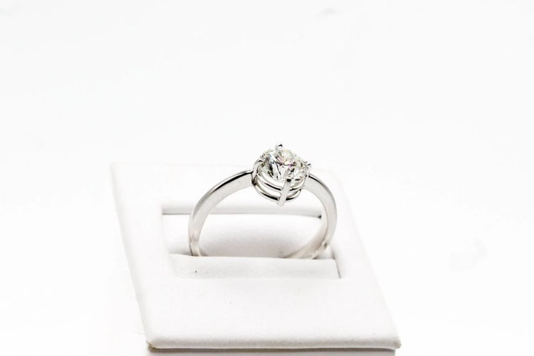 338786c8-d01d-4d98-c383-c9eb3d87b800