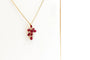 Pendentif Pendentif en or jaune 750 avec rubis et diamants 58 Facettes 250293