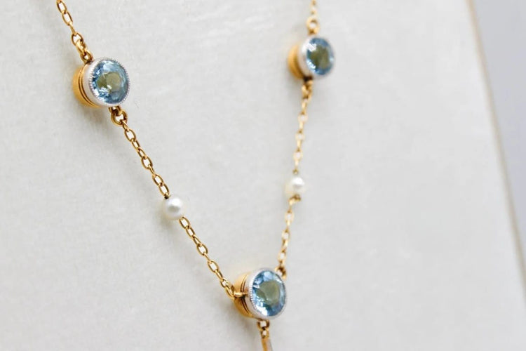 Collier Collier ancien en or jaune et platine, aigues-marines et perles 58 Facettes 240670
