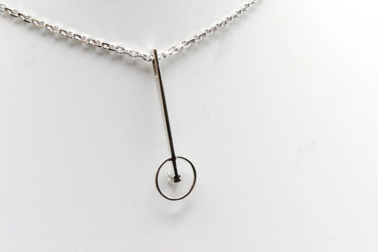 Pendentif Pendentif tige en or blanc 18 carats avec diamant 58 Facettes 240645