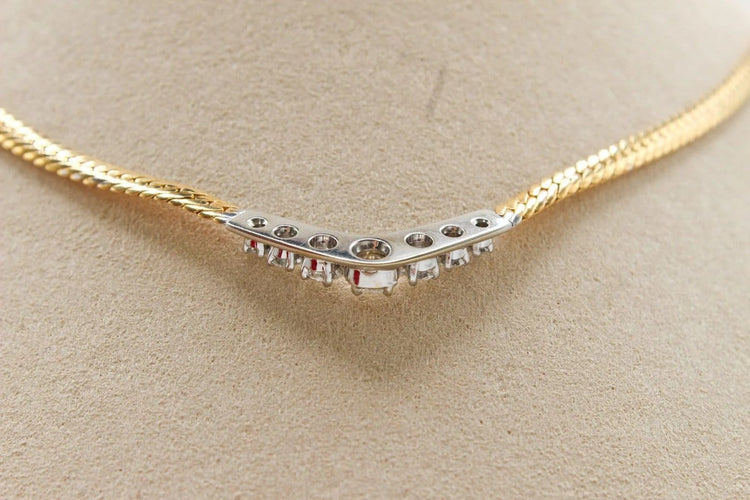Collier Collier maille anglaise en or jaune 750 avec diamants 58 Facettes 250197