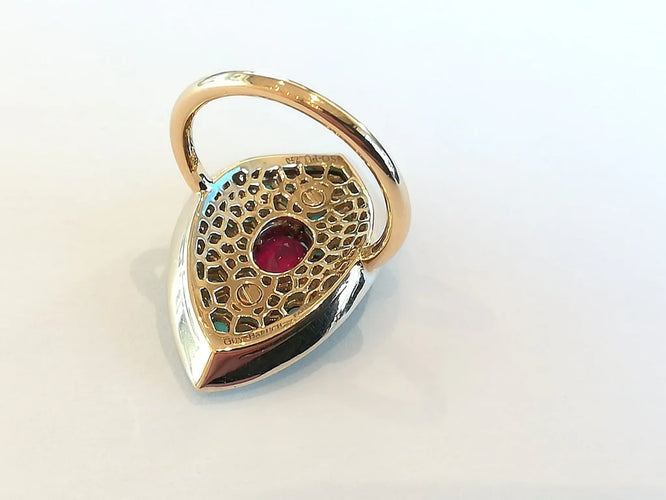 9b555fd1-b5fb-4ec2-9b06-d600602bfe00