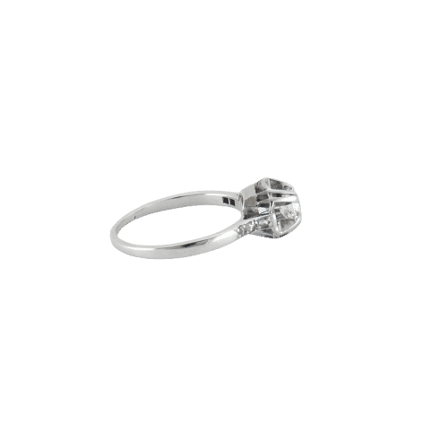 Bague 54 Bague solitaire en or blanc et diamants 58 Facettes