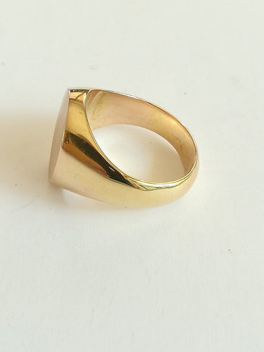 Bague 60.5 Chevalière en or jaune 18 ct 58 Facettes