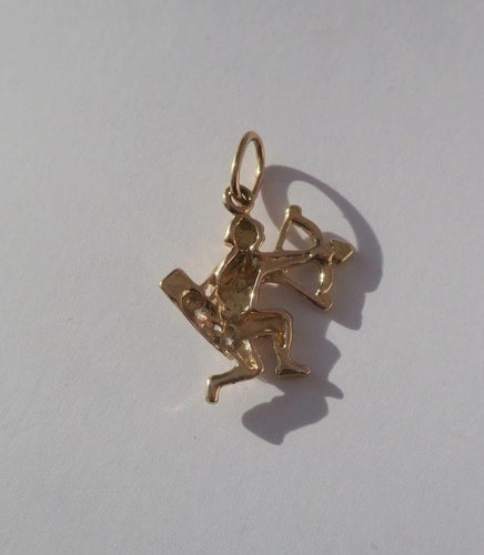 Pendentif Pendentif Sagittaire en or rose 14 carats et pierres 58 Facettes