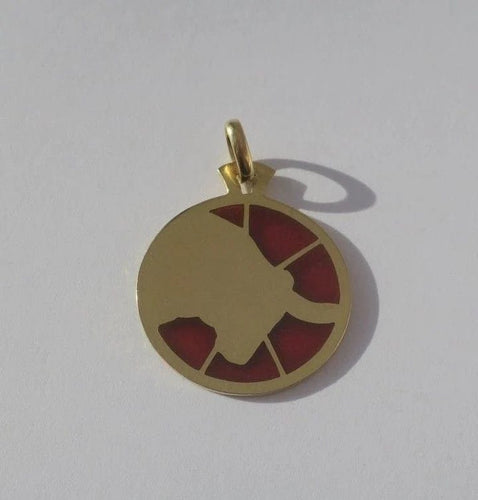 Pendentif Cartier - Pendentif zodiaque Taureau en or jaune 18 carats et émail plique-à-jour 58 Facettes