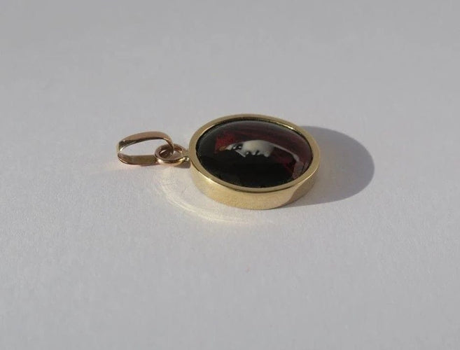 Pendentif Fabiola - Pendentif en or jaune et émail de Limoges 58 Facettes